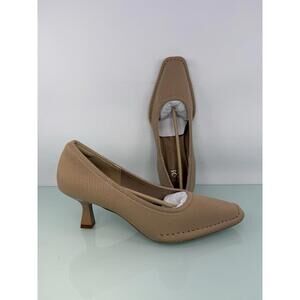 Cosy Island Nude Slip-On Knit Kitten Heels Square Toe NWOB Pumps 8 Minimalist